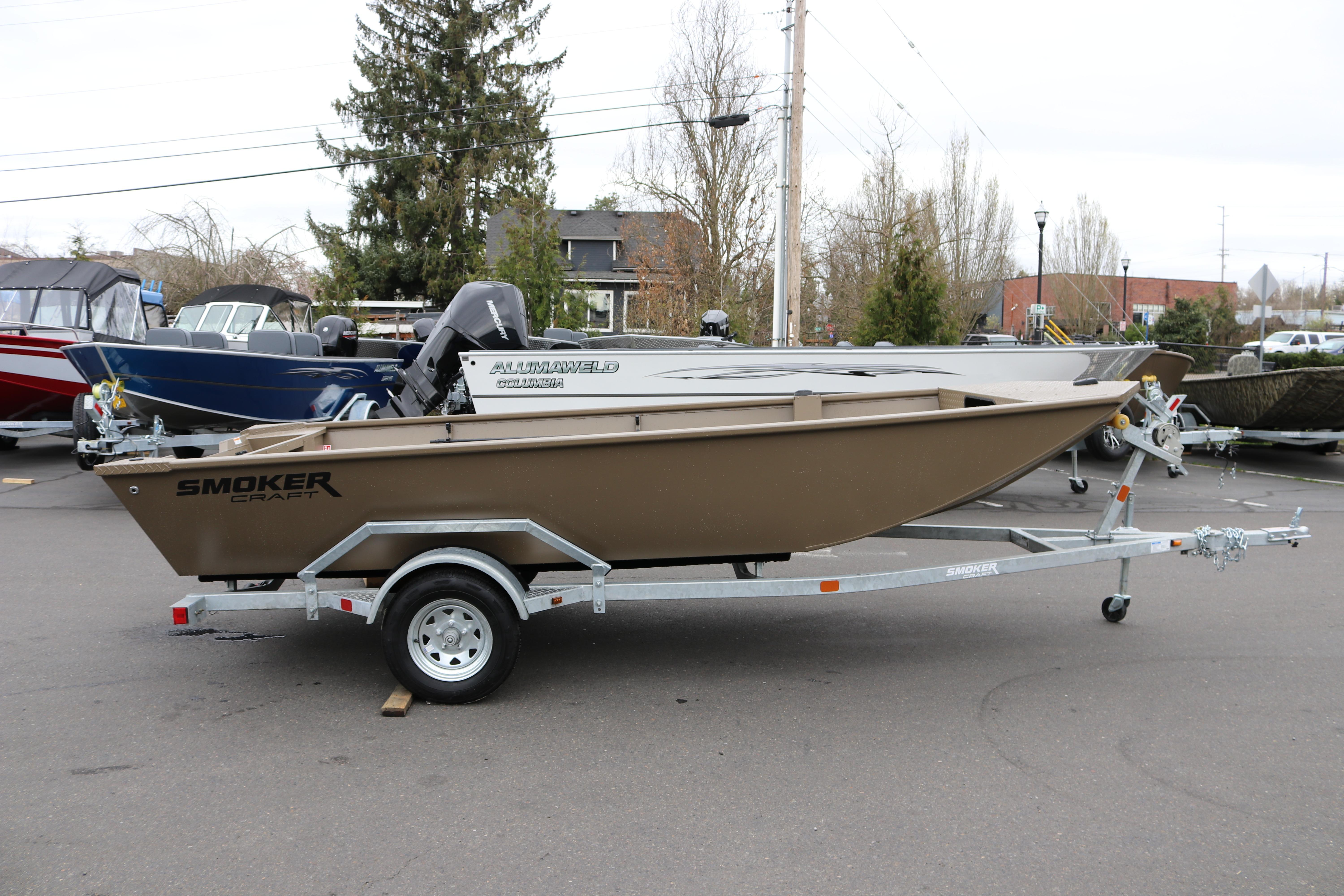 2026 Smoker Craft Sportsman 1660