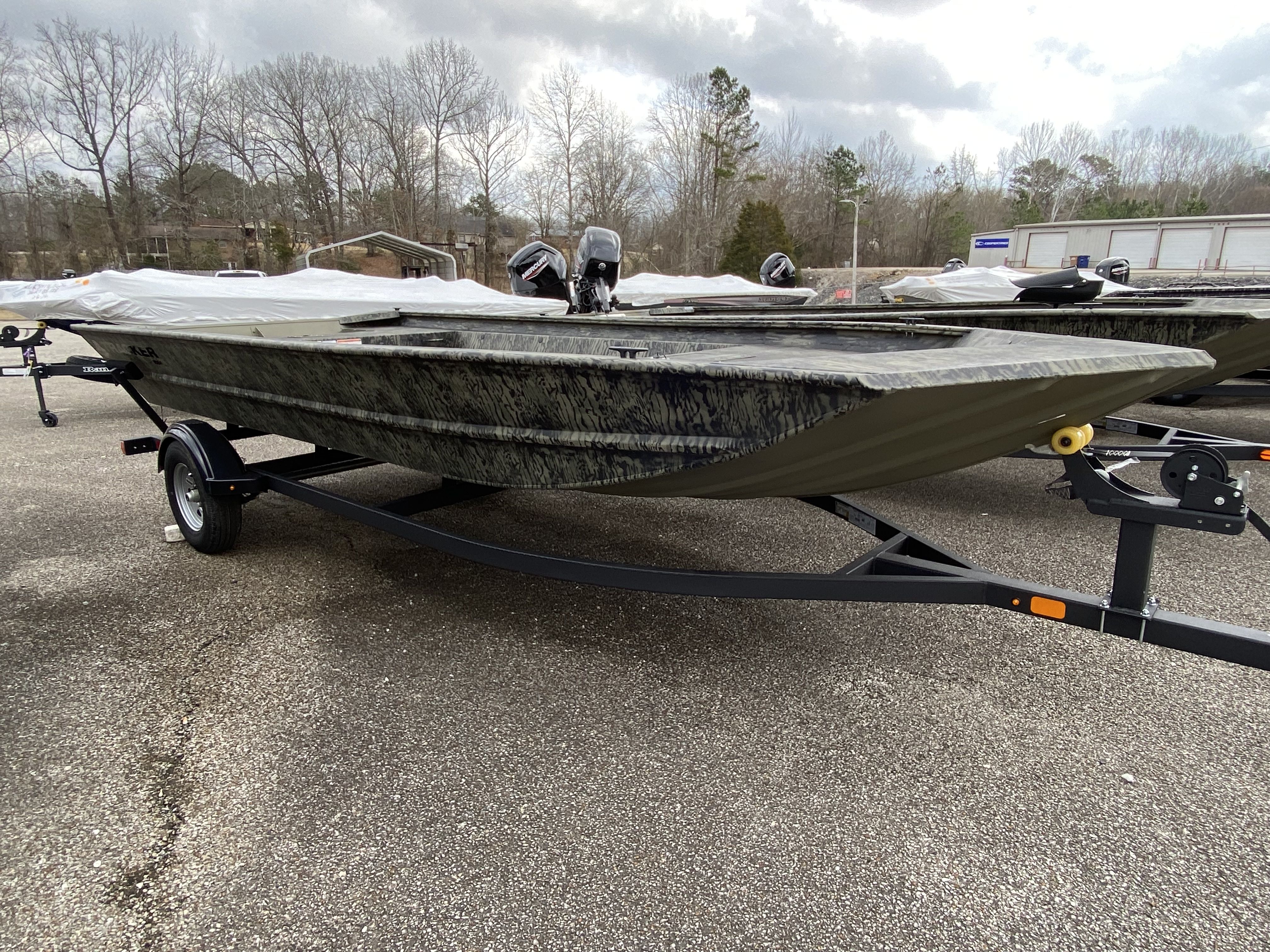 2026 Tracker Grizzly 1860 Utility - 5
