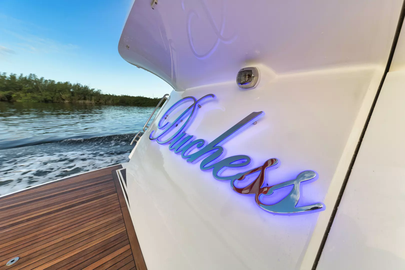 2017 Sunseeker Predator - Image 19