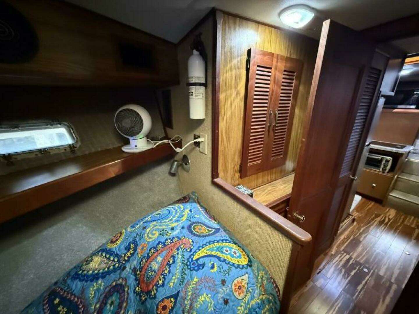 1980 Viking 43 DCMY - Image 33