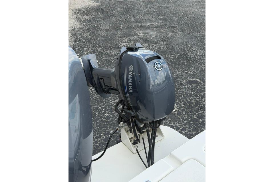 Yamaha outboard motor on a 2016 Parker 2520 Sport Cabin boat.