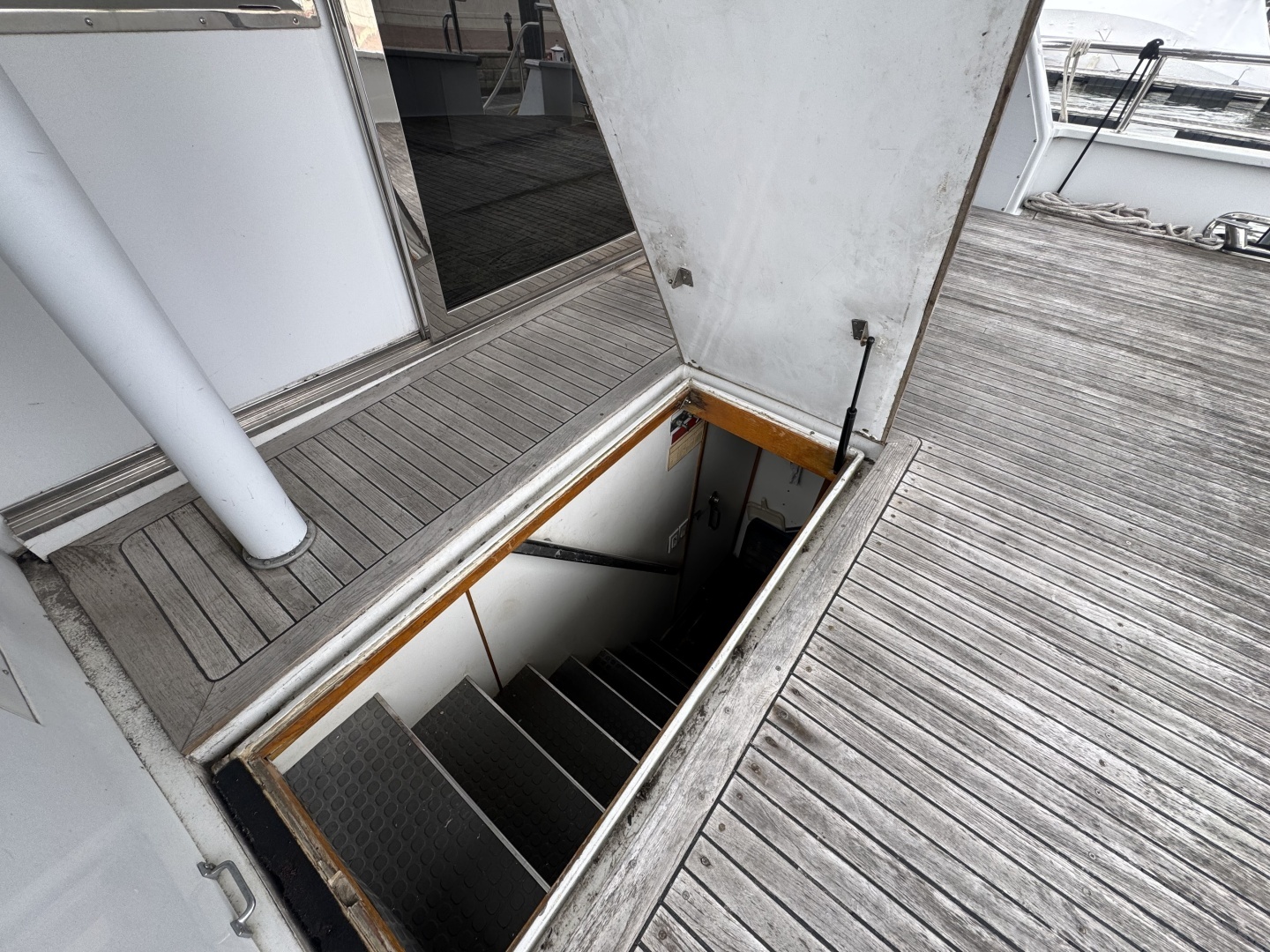 1997 Tarrab 77 Motor Yacht - Image 53