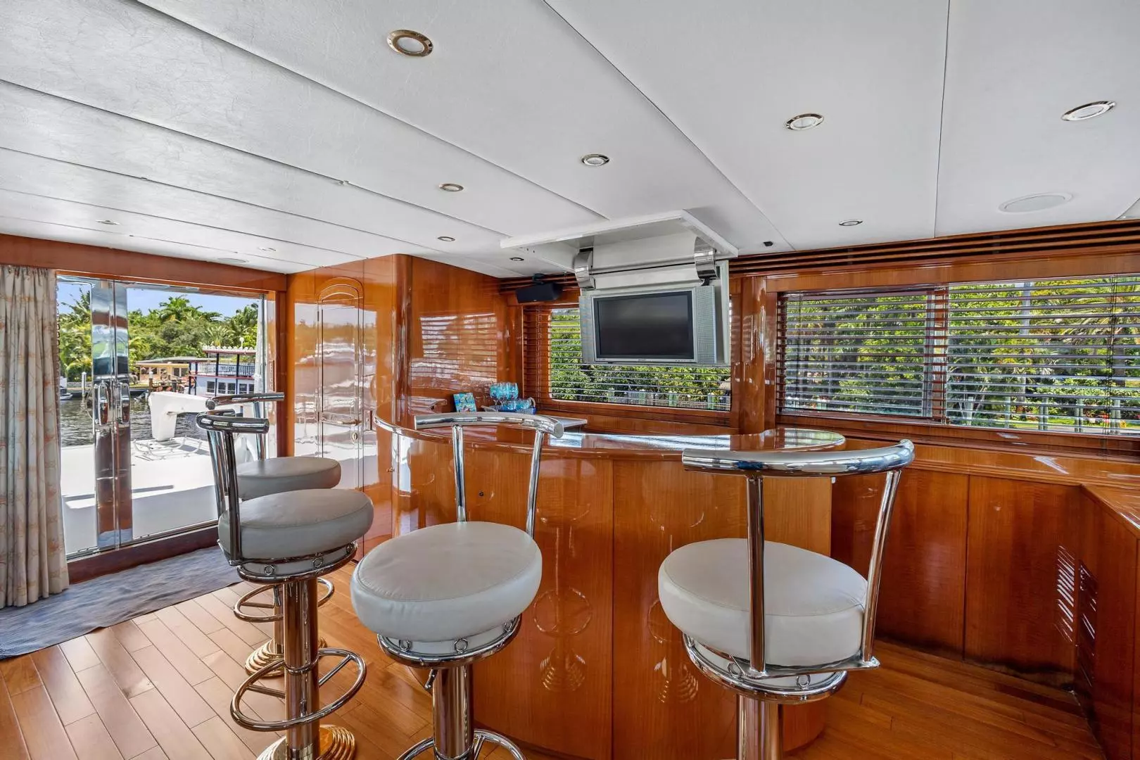 2006 Jefferson Starship Pilothouse - Image 24