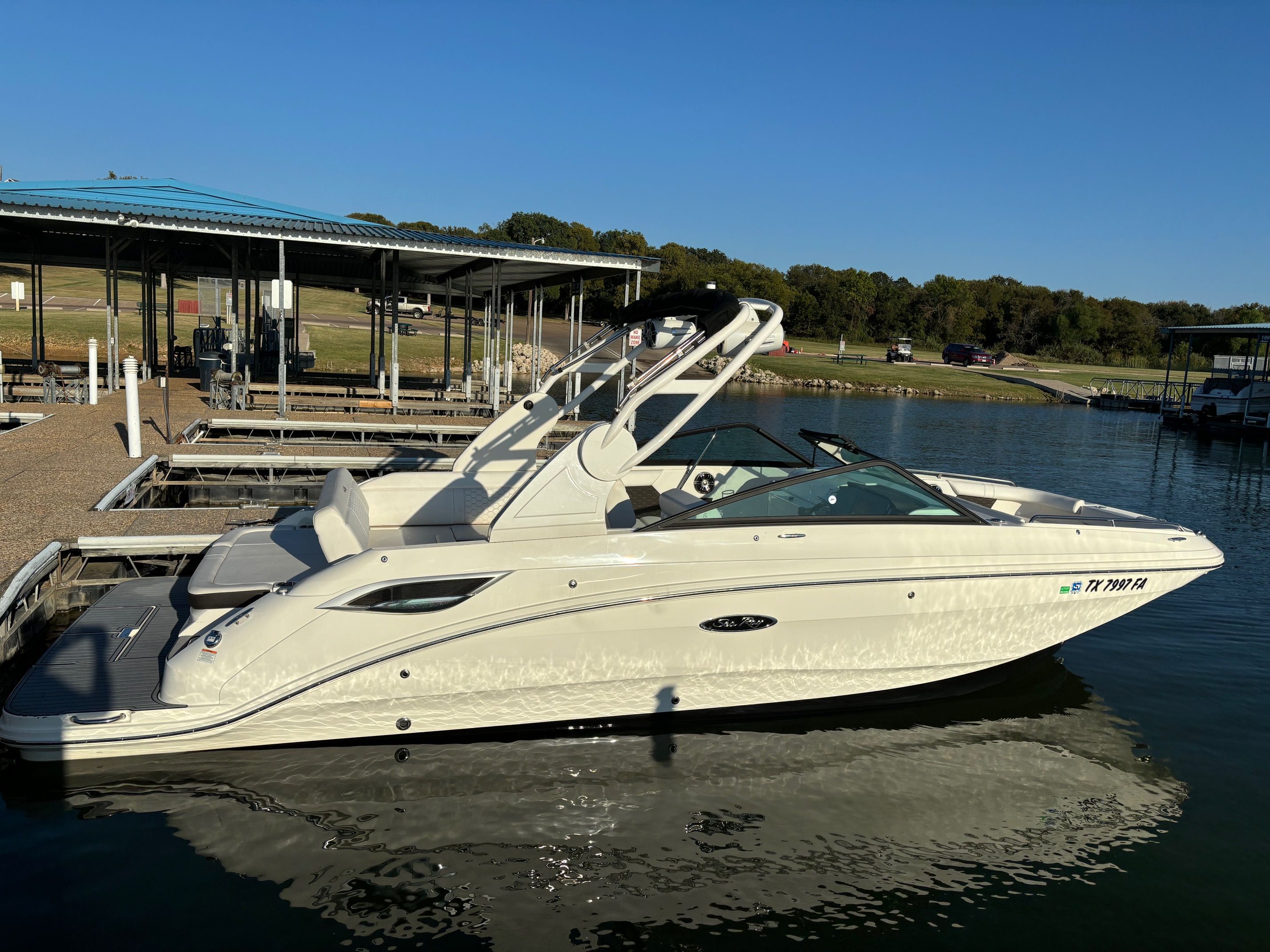2019 Sea Ray SDX 250