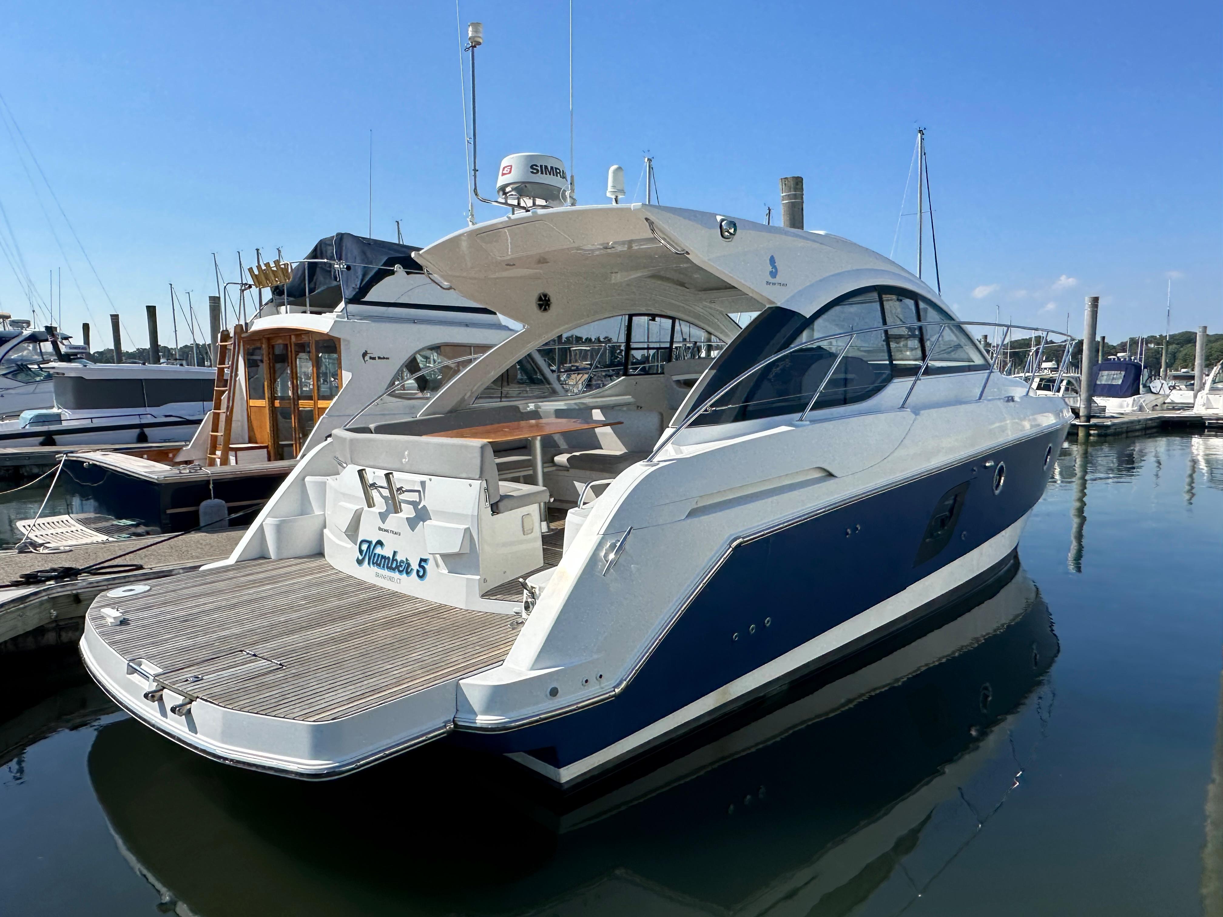 2013 Beneteau Gran Turismo 38