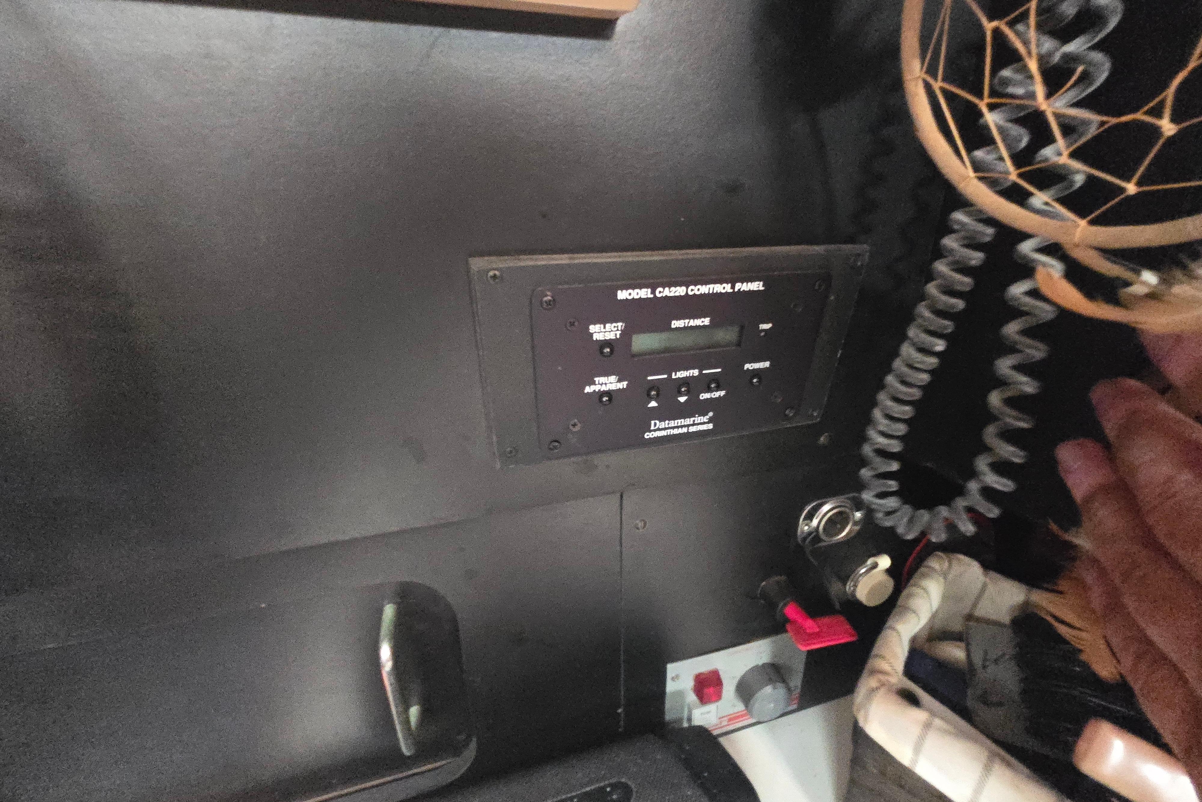 Control panel of a 1988 Sabre 38 boat with Datamarine CA220 system.