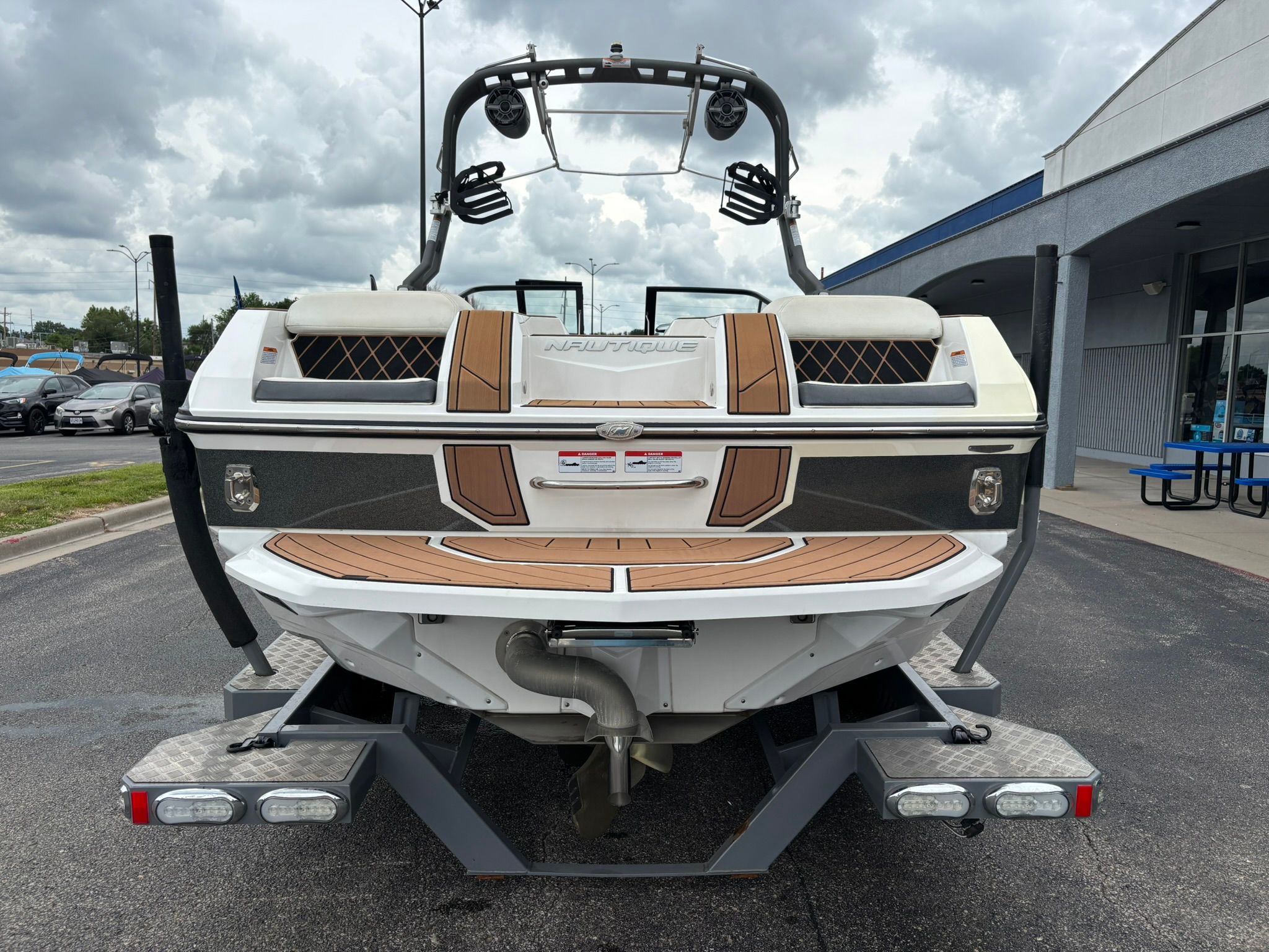 2020 Nautique GS24 - 19