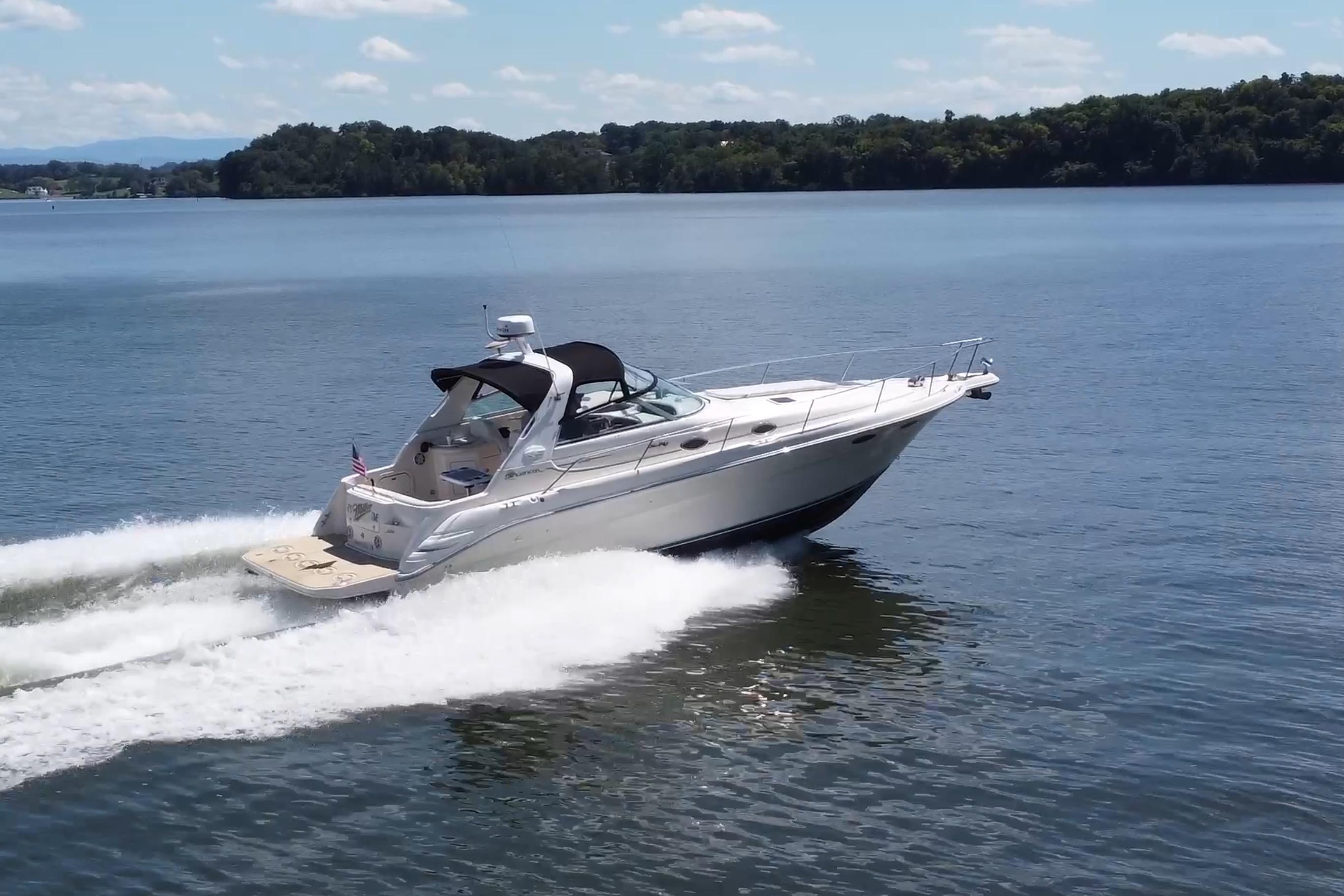 1995 Sea Ray Sundancer 330