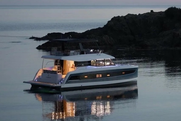 2018 Fountaine Pajot MY 44