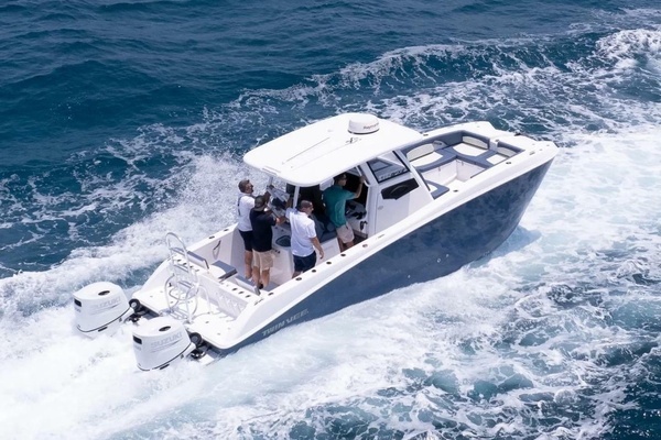 2026 Twin Vee 260 GFX2 CC
