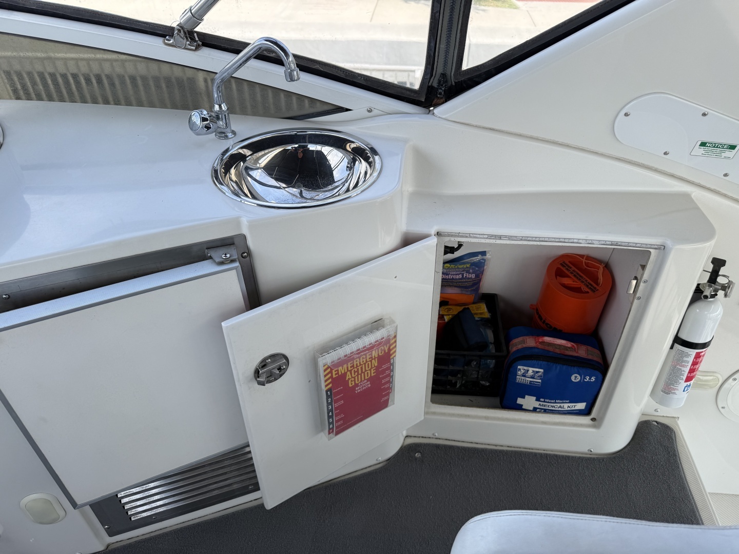 2006 Carver 44 CMY - Image 56