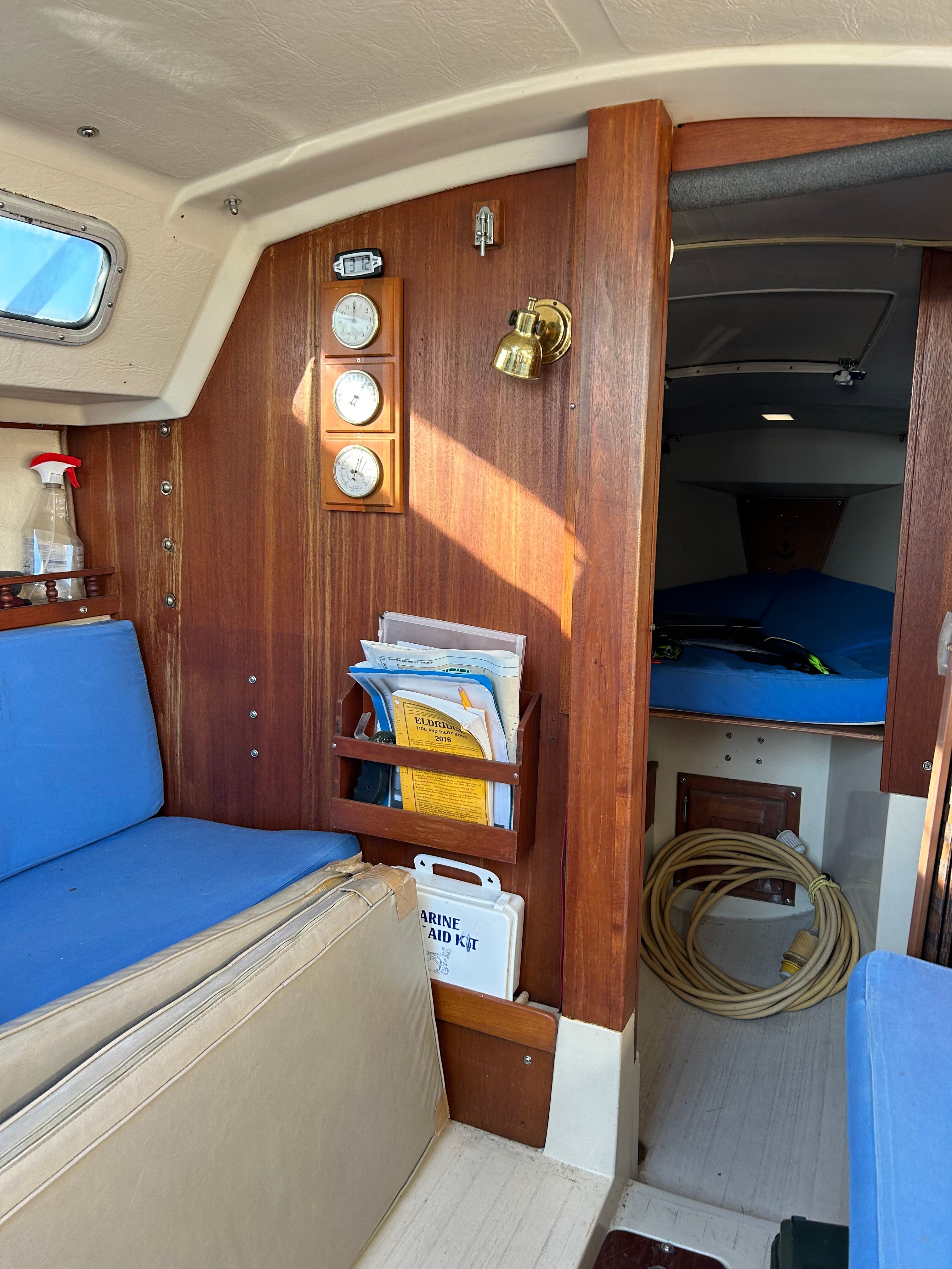 1983 Catalina 25 - 8