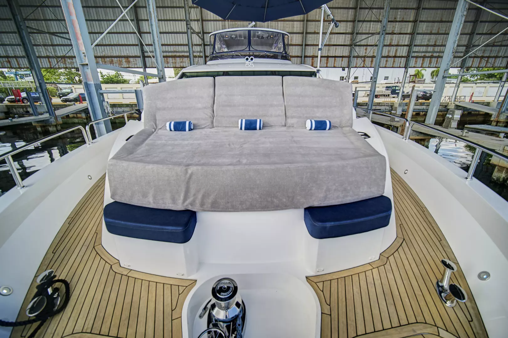 2019 Sunseeker 86 Yacht - Image 23