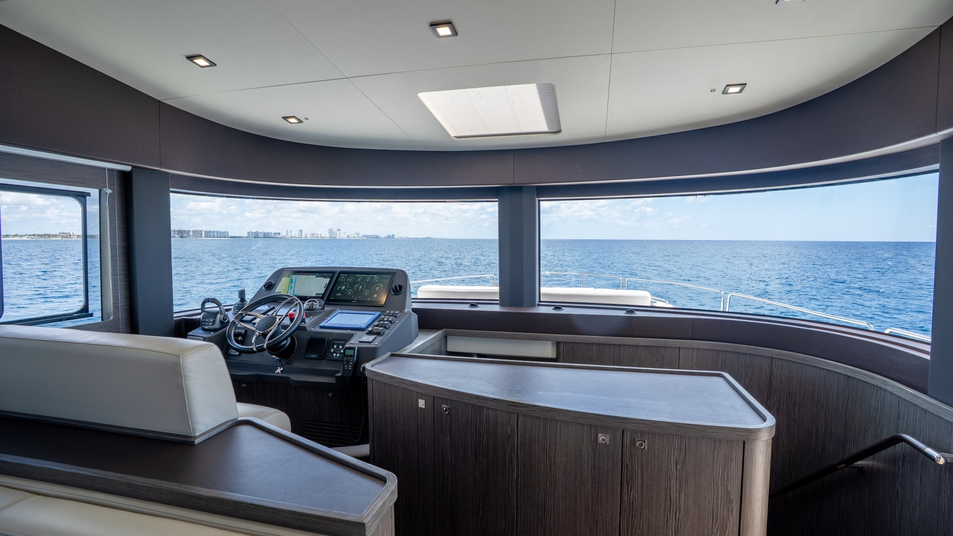 2025 Sirena 58 - Image 50