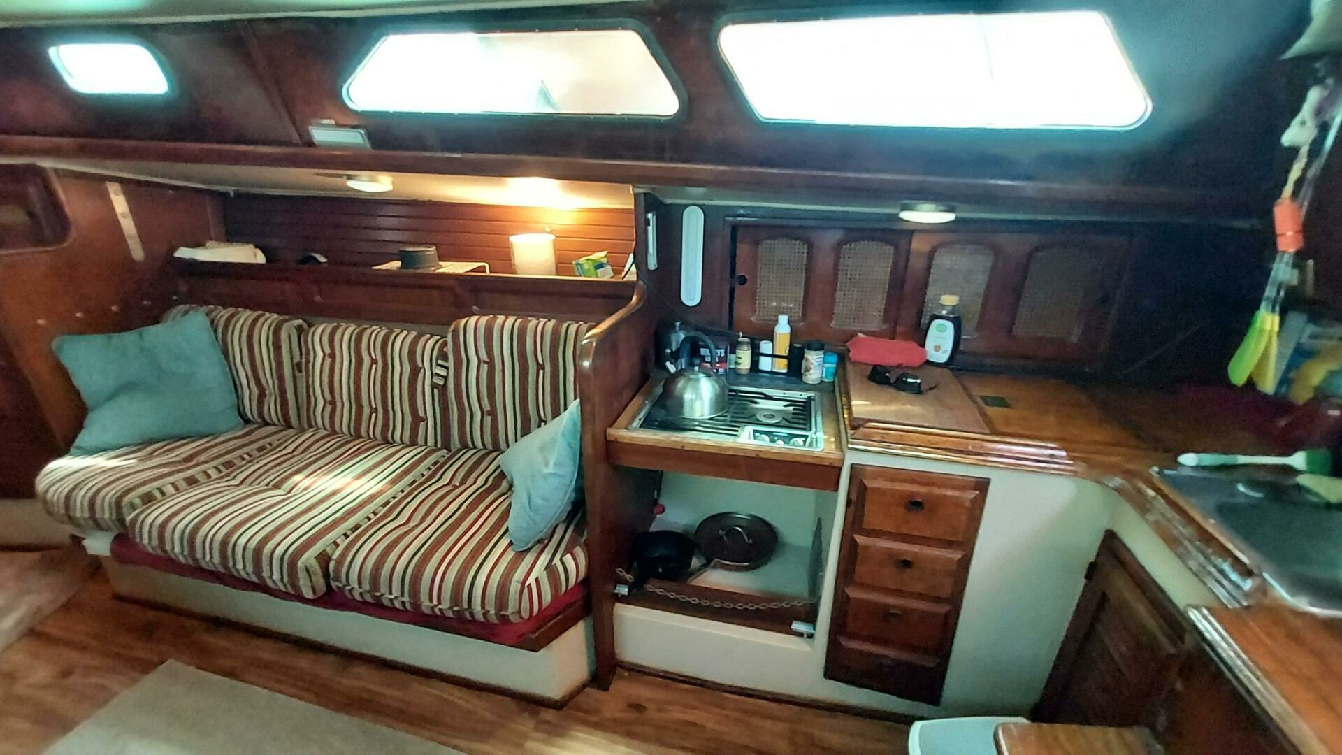1977 Islander 36 - Image 26