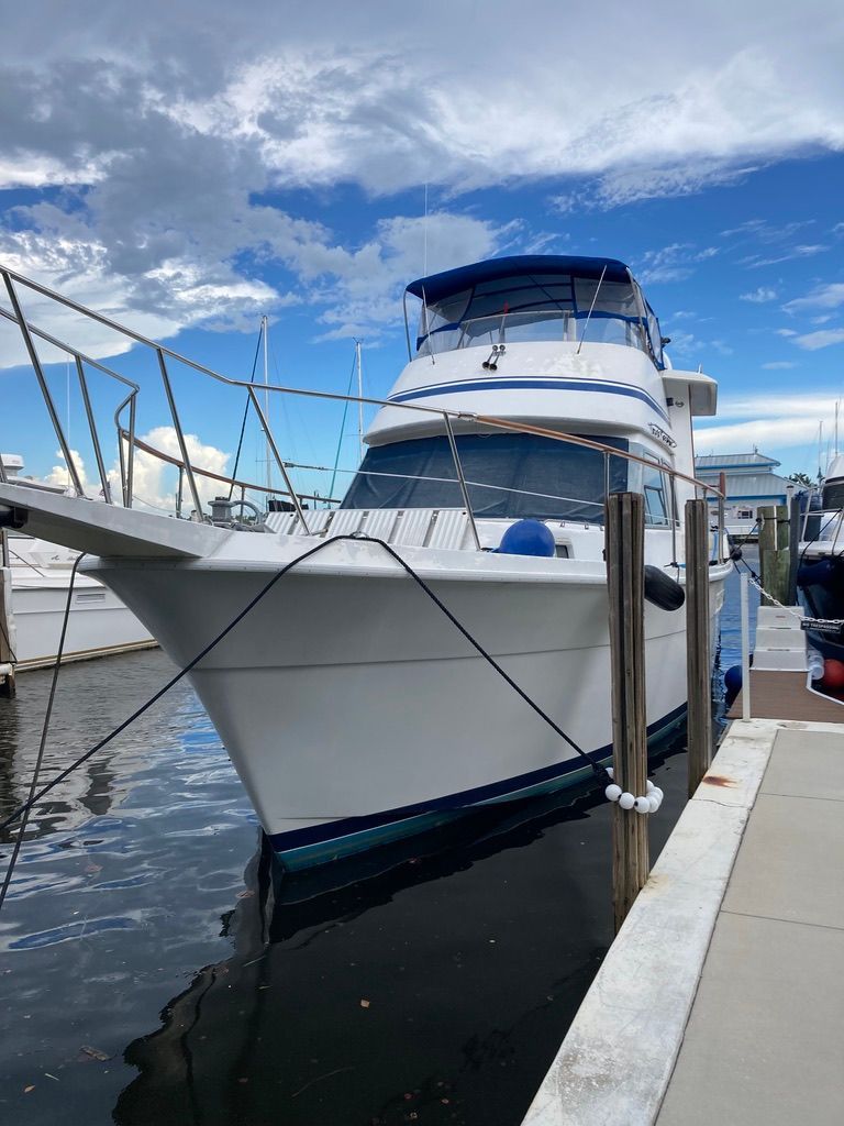 1985 Gulfstar 44ft - 2