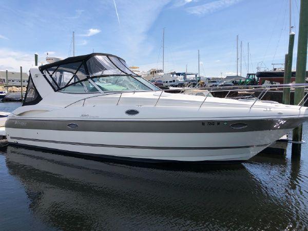 2006 Cruisers Yachts 320 Express
