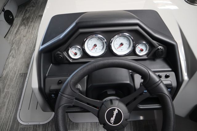 2026 Bentley Pontoons Legacy 223 Swingback Triple Tube Pkg - 8