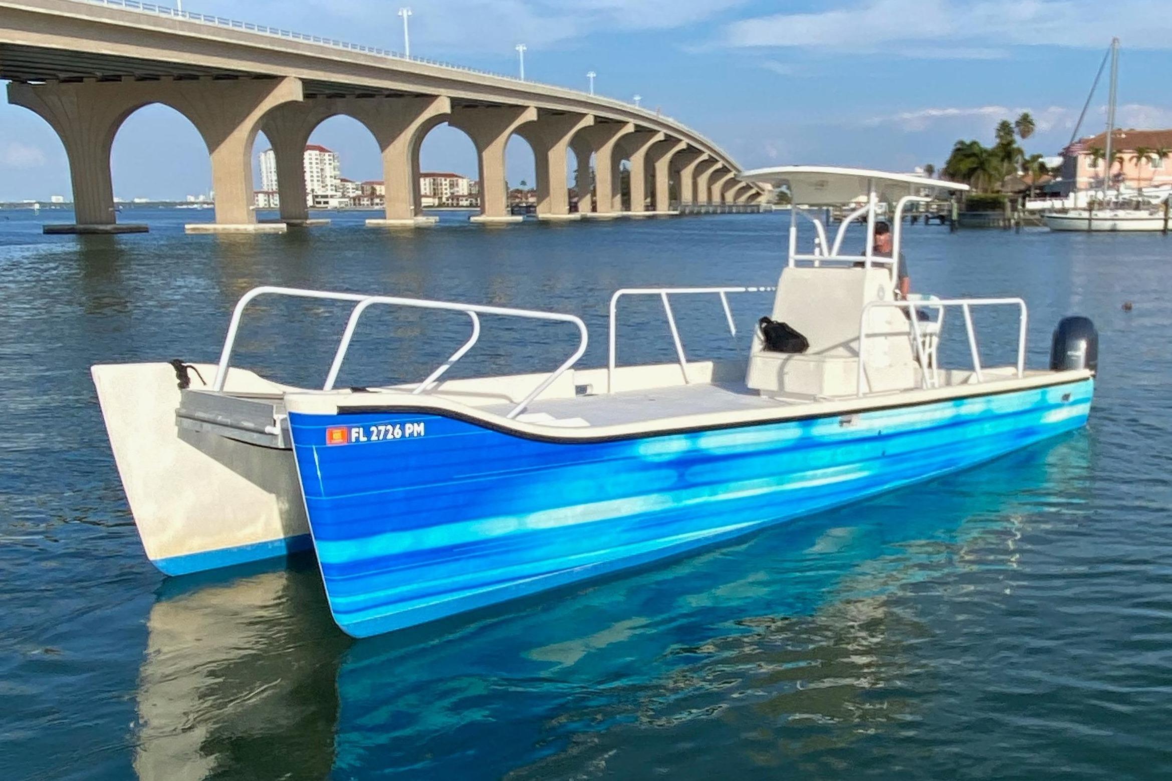 2014 Custom Exuma Catamaran 32