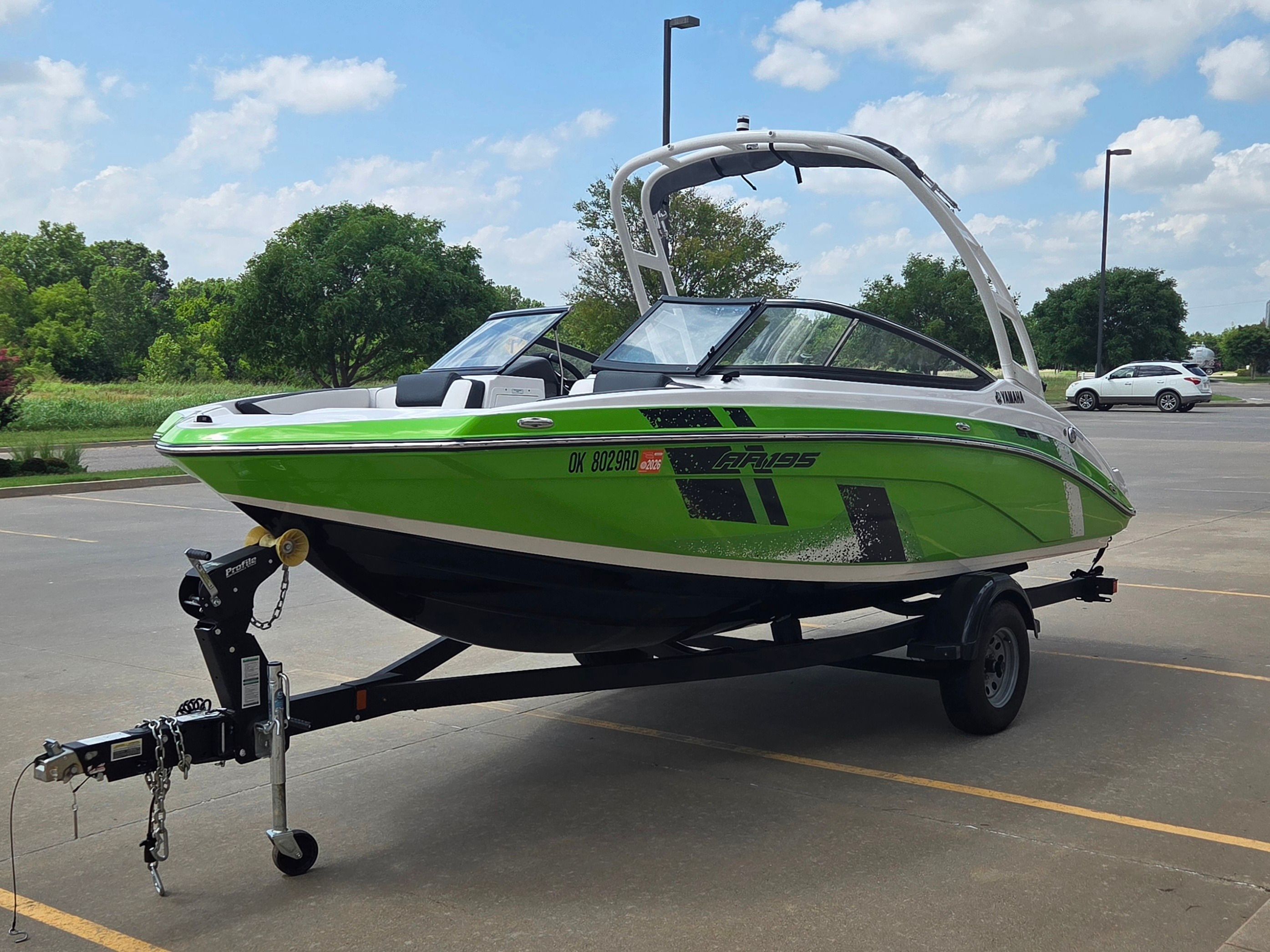 2022 Yamaha Boats AR195 - 4