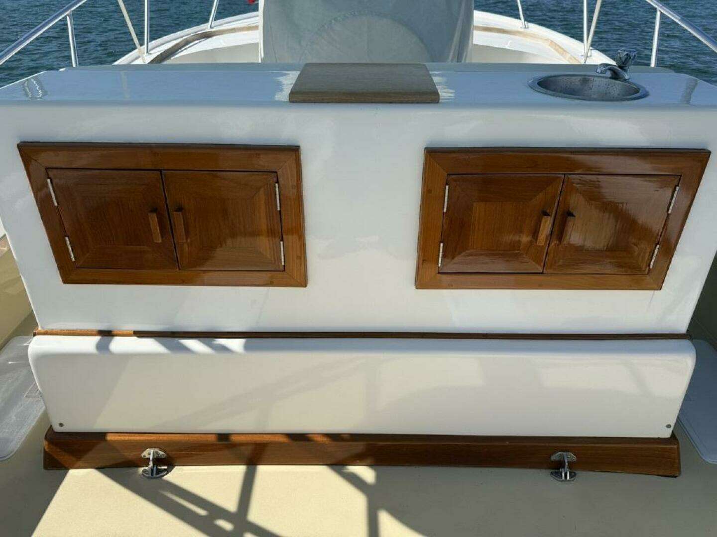 1986 Dusky 26 Custom - Image 17