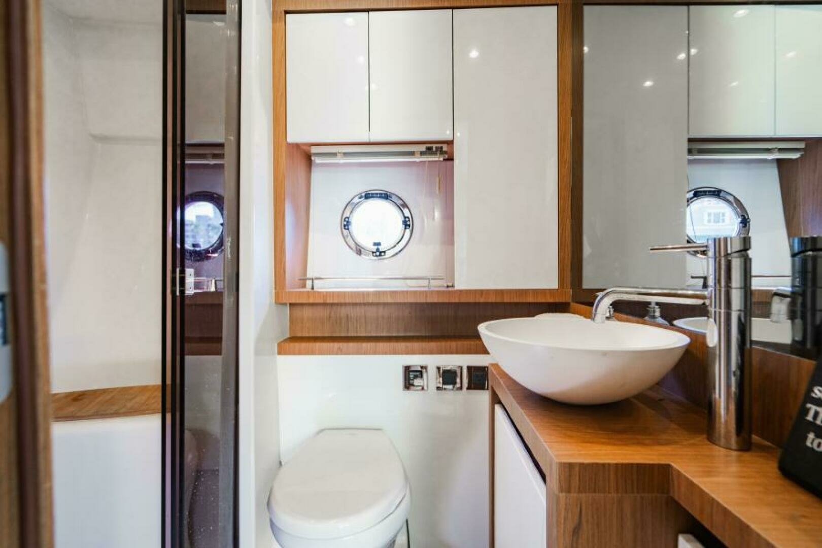 2016 Beneteau Gran Turismo 49 - Image 86