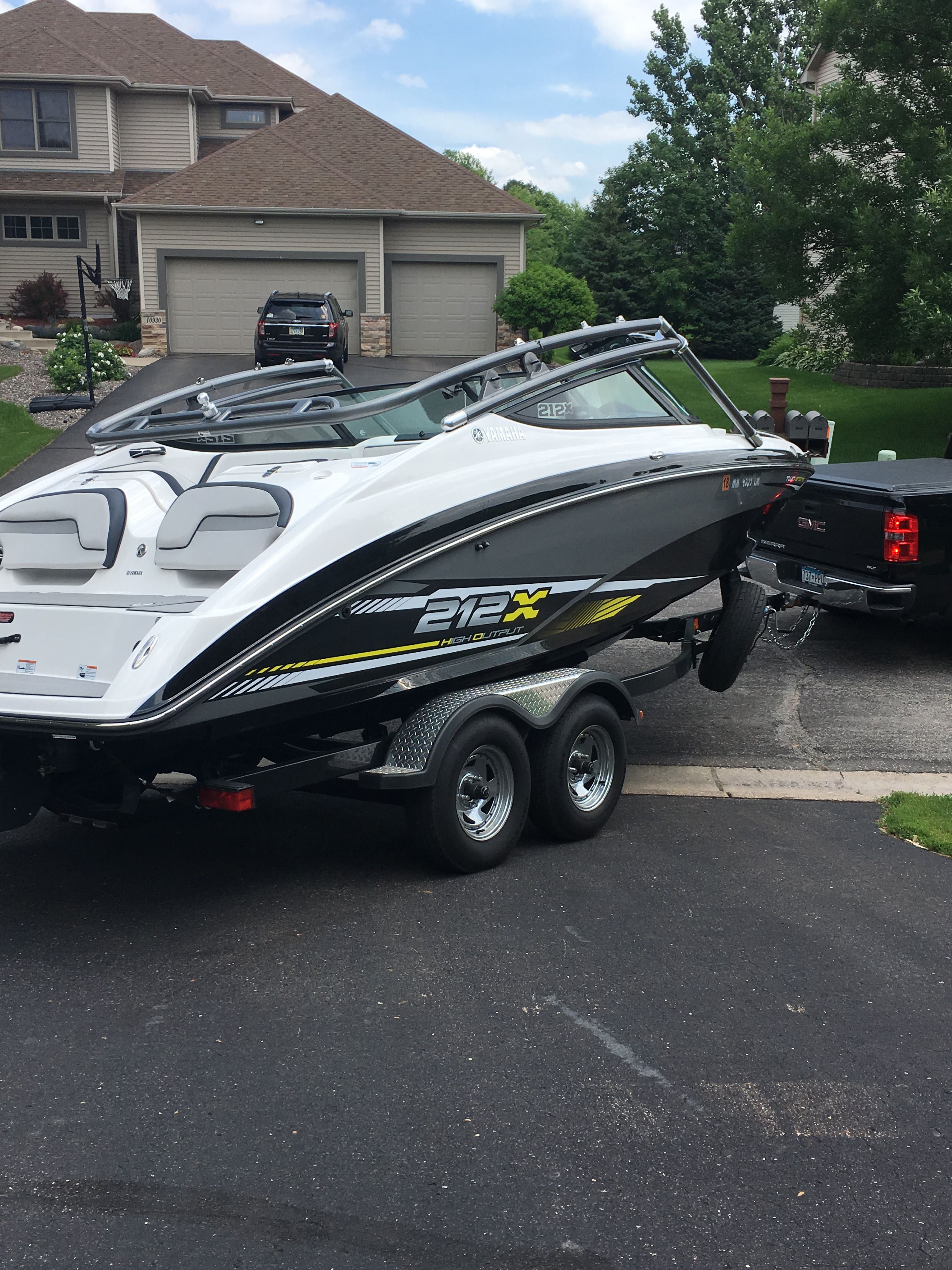 2016 Yamaha Boats 212X - 2