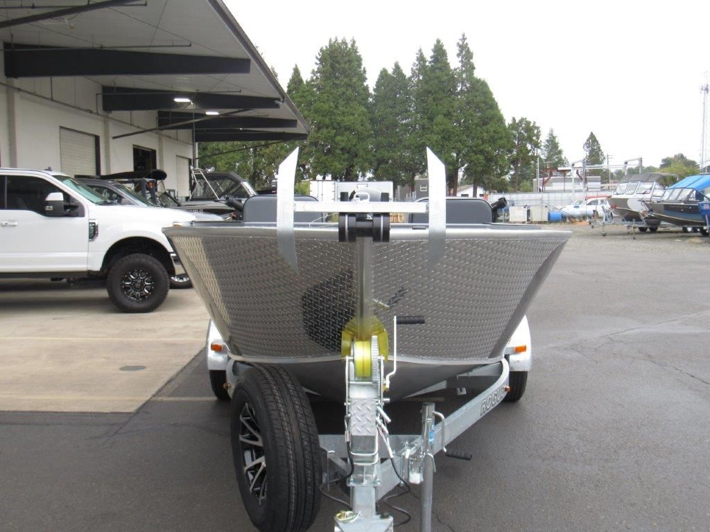 2026 Alumaweld Adventurer 20 - 8