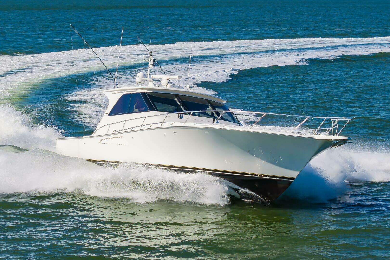 2010 Viking 52 Sport Coupe - Image 5