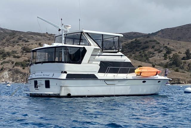 1988 Vantare 46' Aft Cabin Wide Body MY