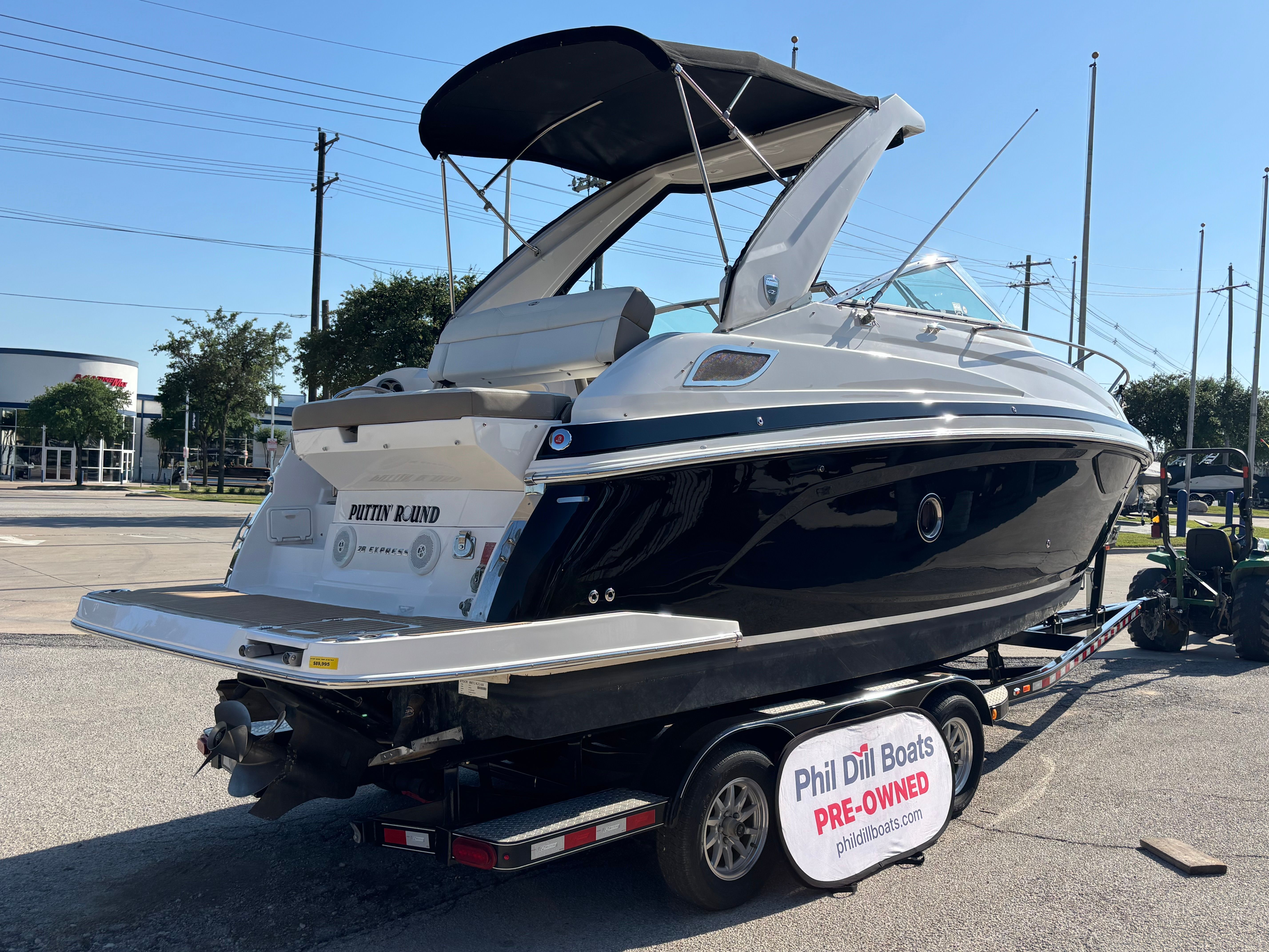 2016 REGAL 28 EXPRESS - Image 5