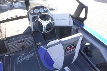 2026 Ranger 621FS Cup Equipped boat interior with Garmin system and steering wheel.