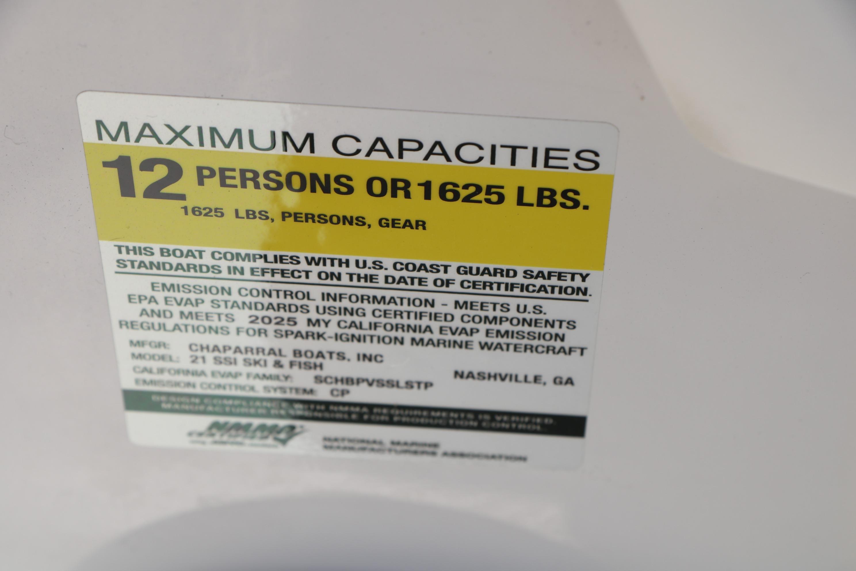 Capacity label on 2025 Chaparral 21 SSi Ski & Fish boat, max 12 persons or 1625 lbs.
