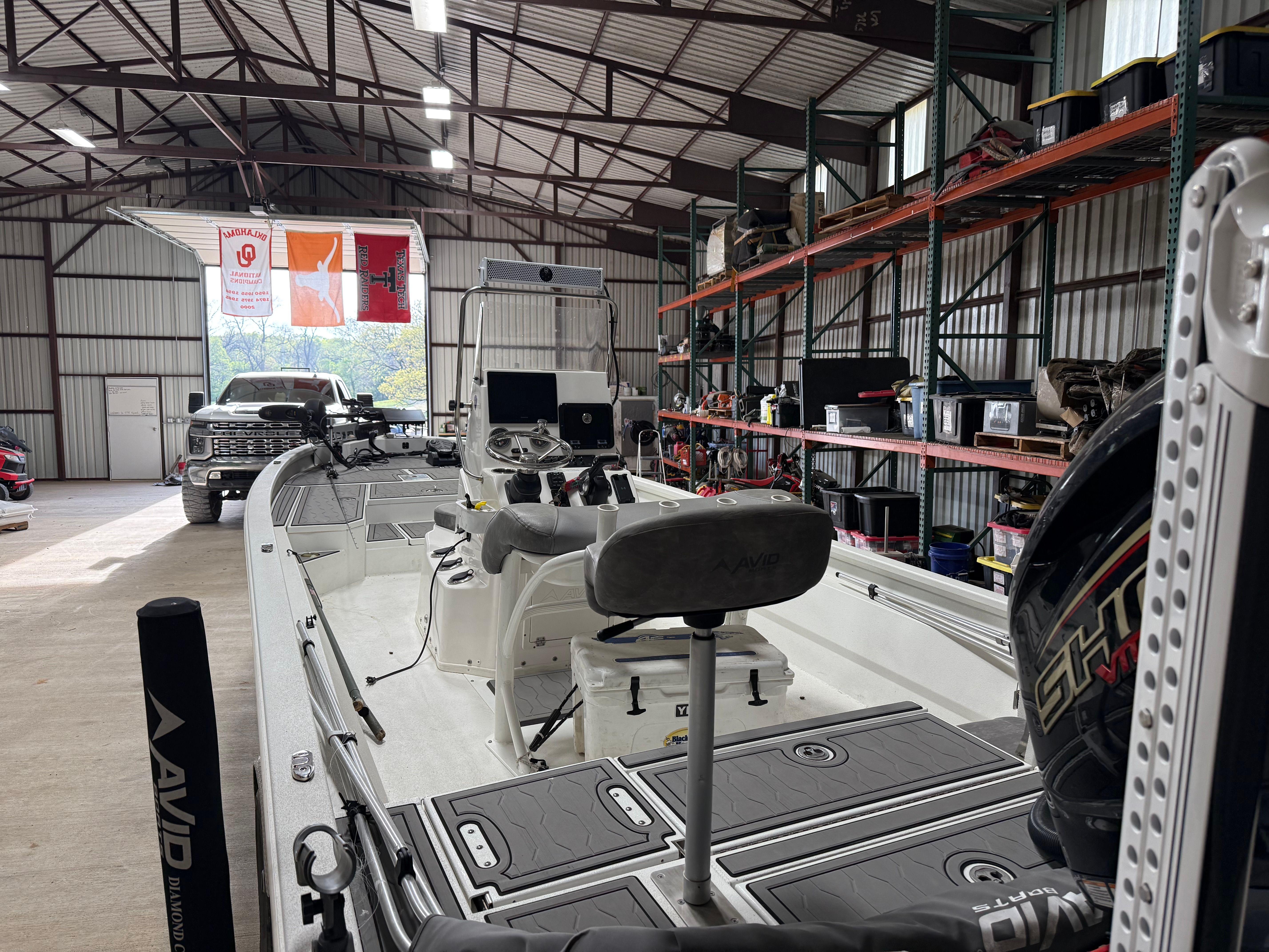 2023 Avid 23 Mag - 3