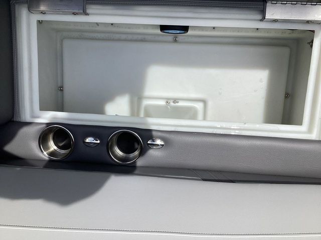 2026 SunCatcher Fusion 324SL - 21