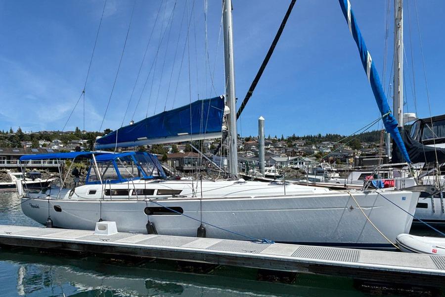 2011 Jeanneau Sun Odyssey 440