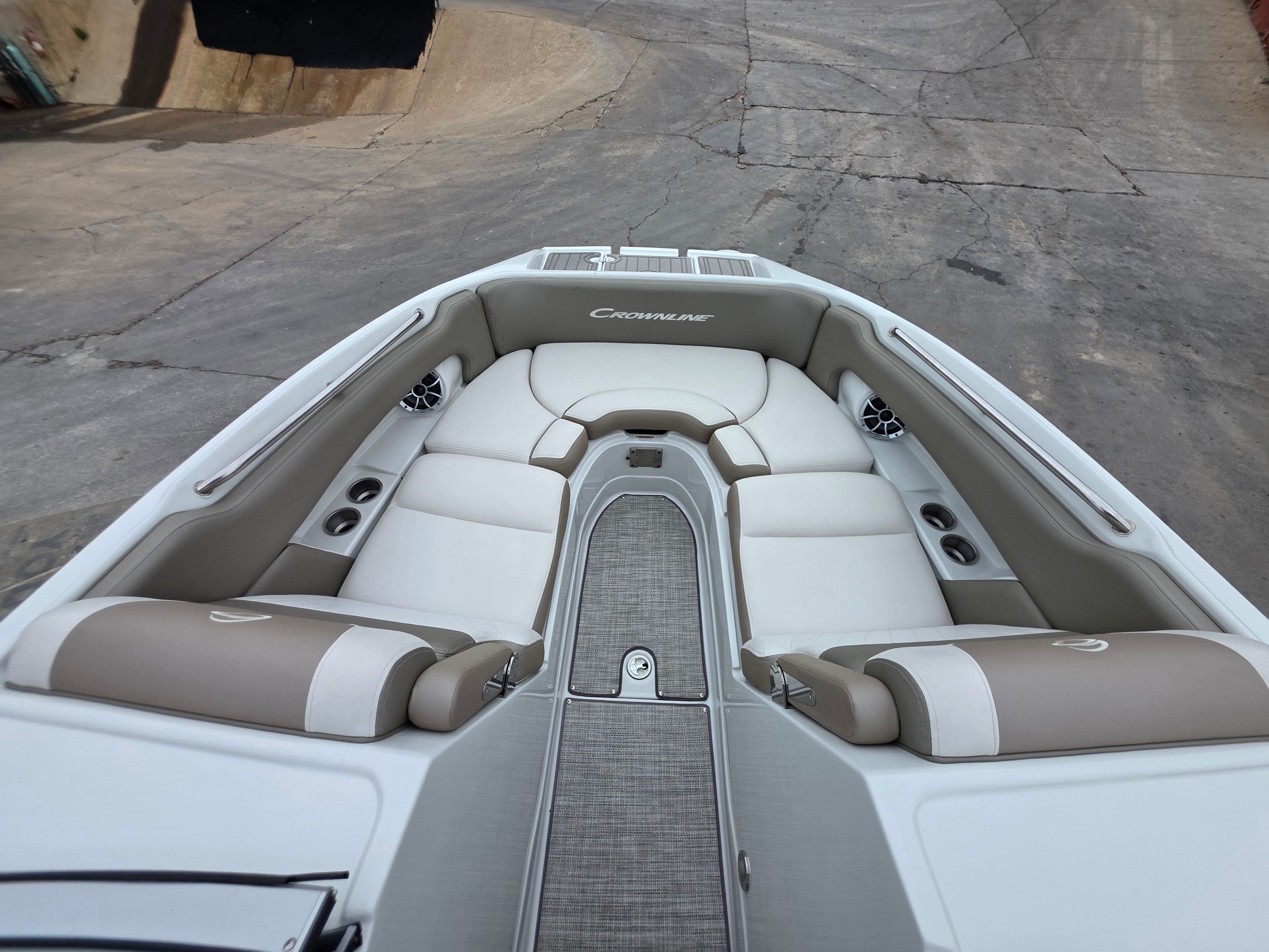 2022 Crownline Eclipse E255 - 15