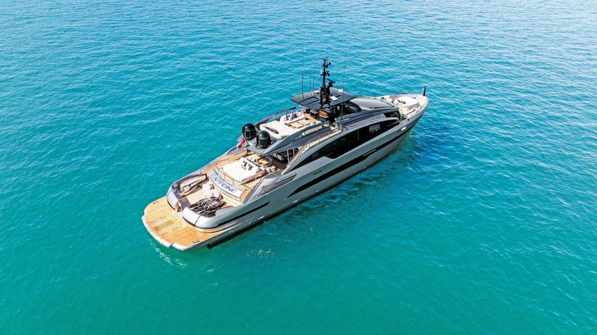 2023 Pershing GTX Motoryacht - Image 15