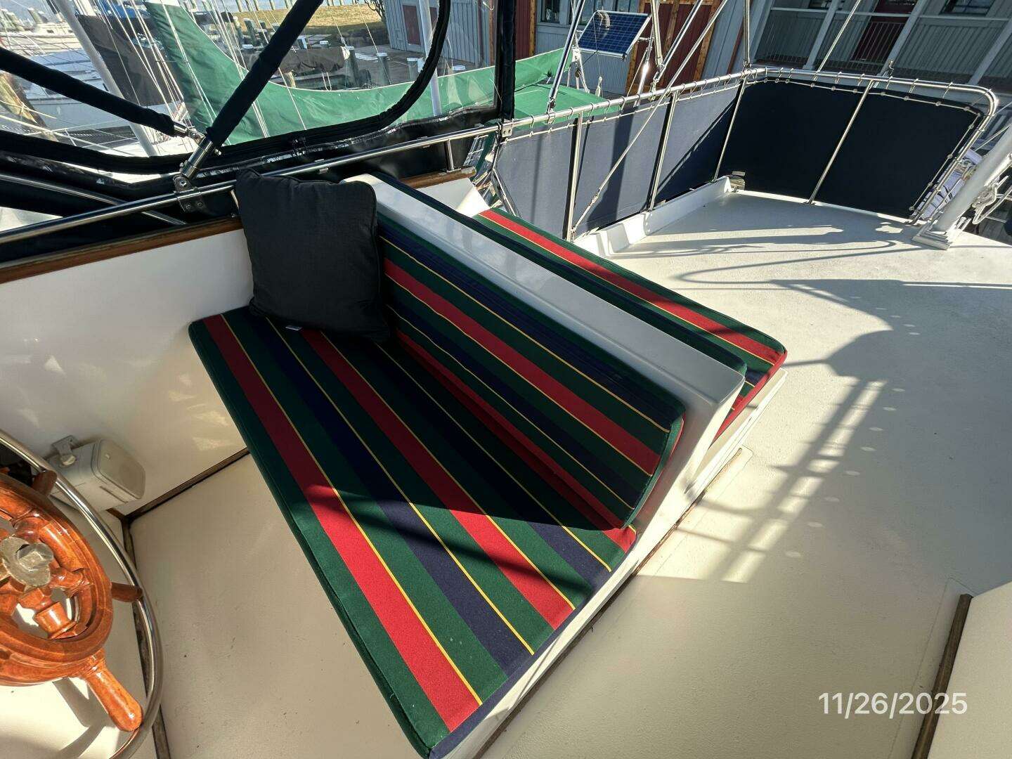 1989 Grand Banks Classic - Image 25