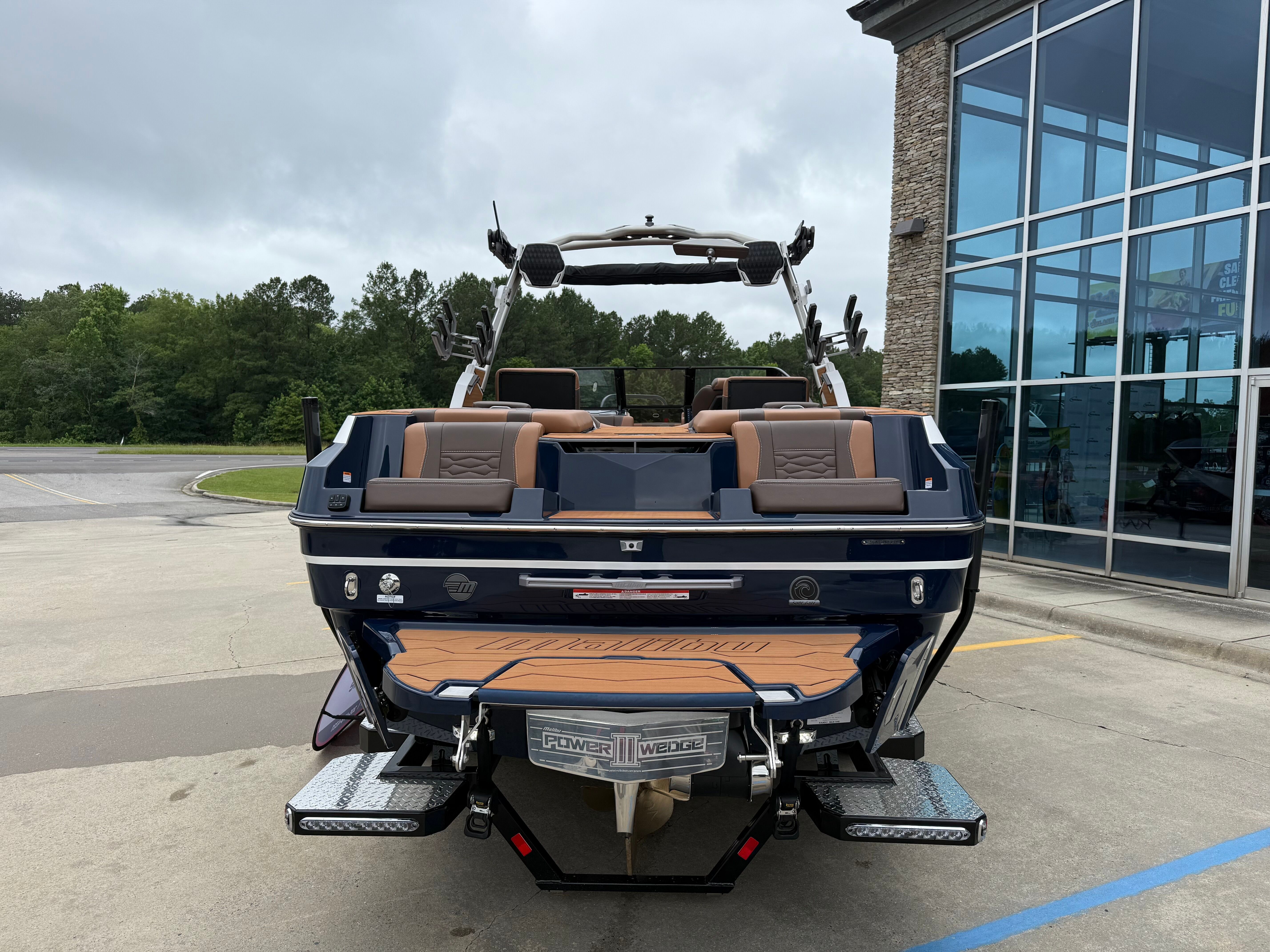 2026 MALIBU 24 MXZ - Image 6