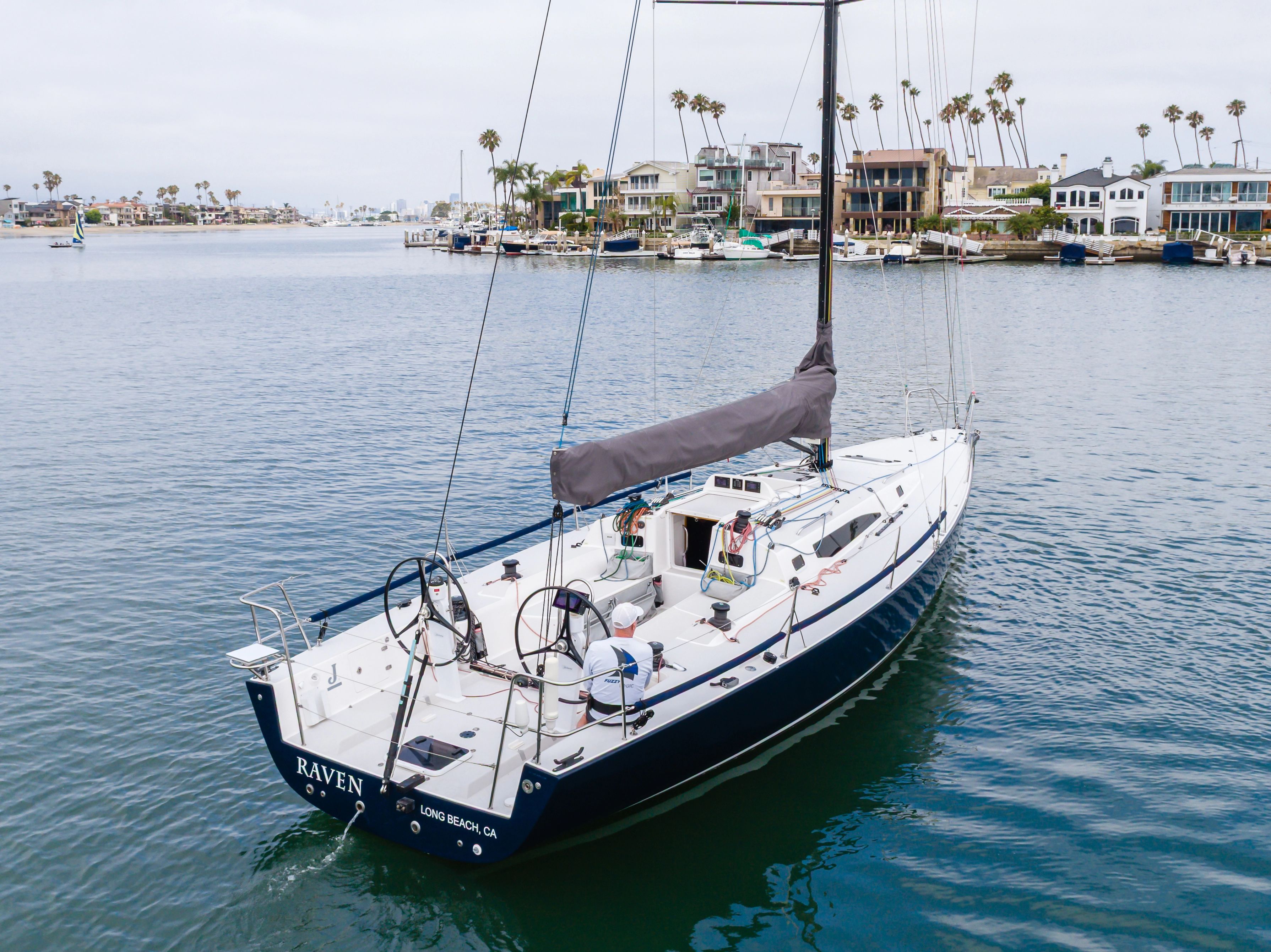 2019 J Boats J/121 - 3