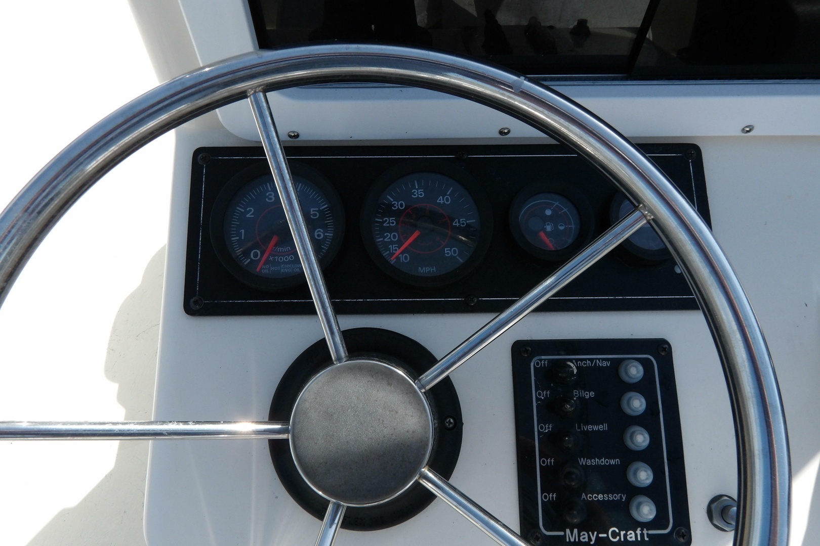 2005 May-Craft 1800 Skiff - Image 13