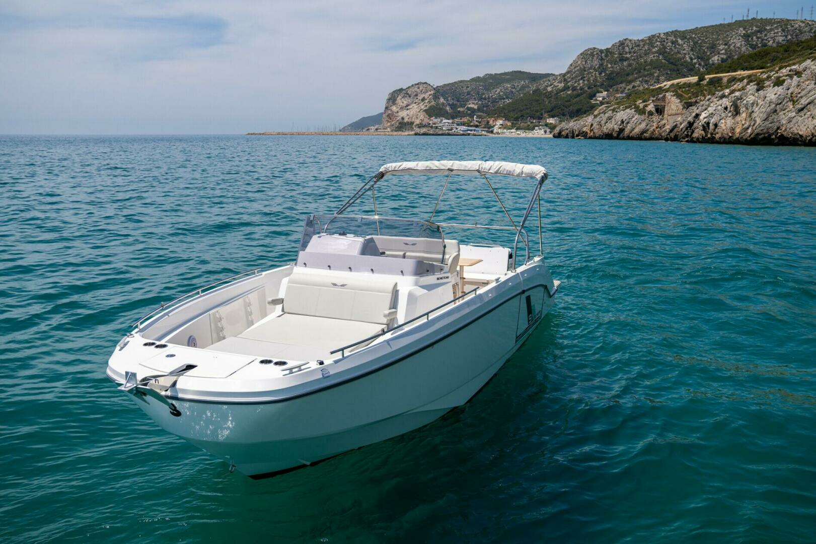 2025 Beneteau Flyer 9 Spacedeck - Image 5