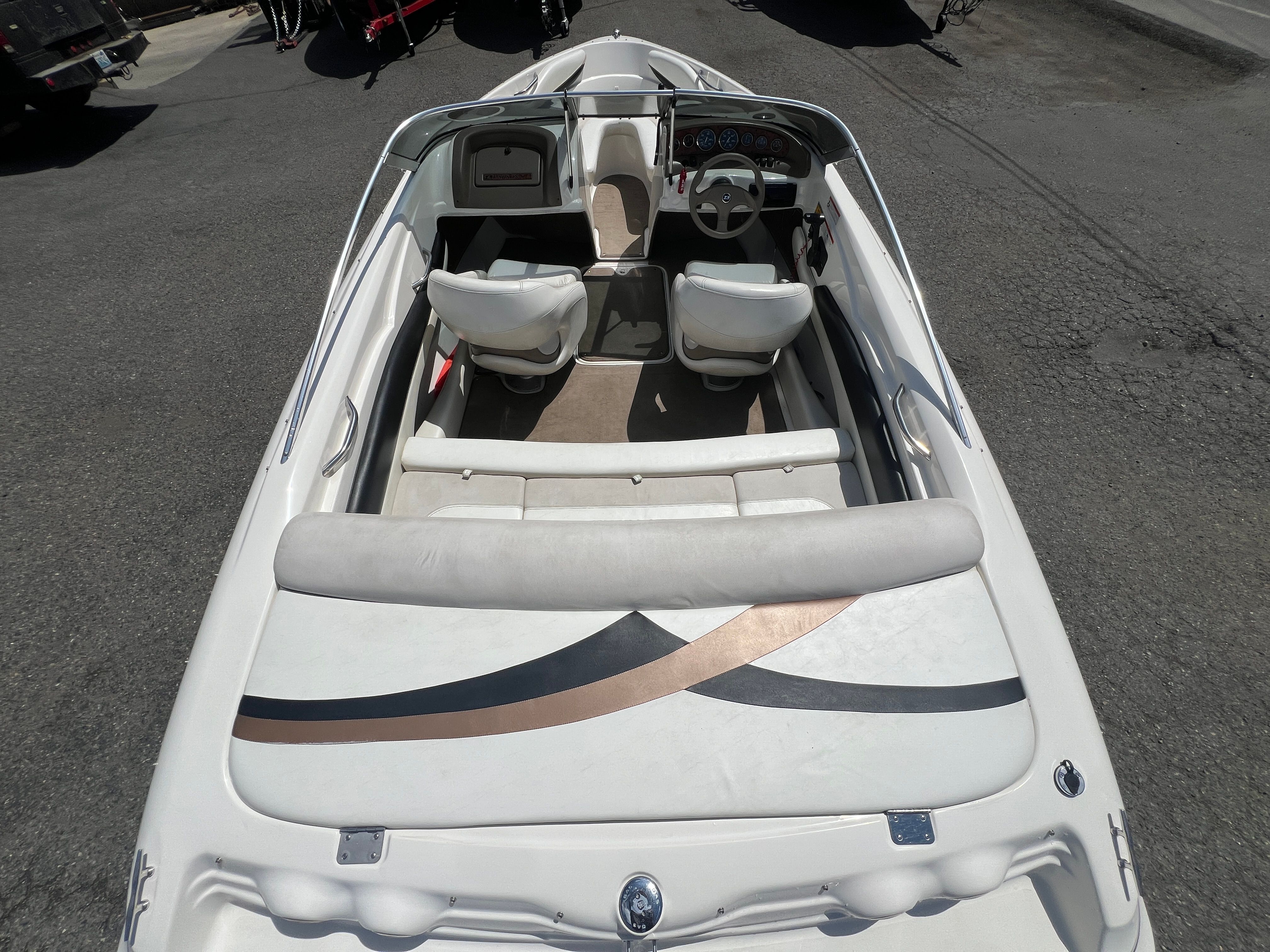 2005 Larson Senza186 W/11 - 10