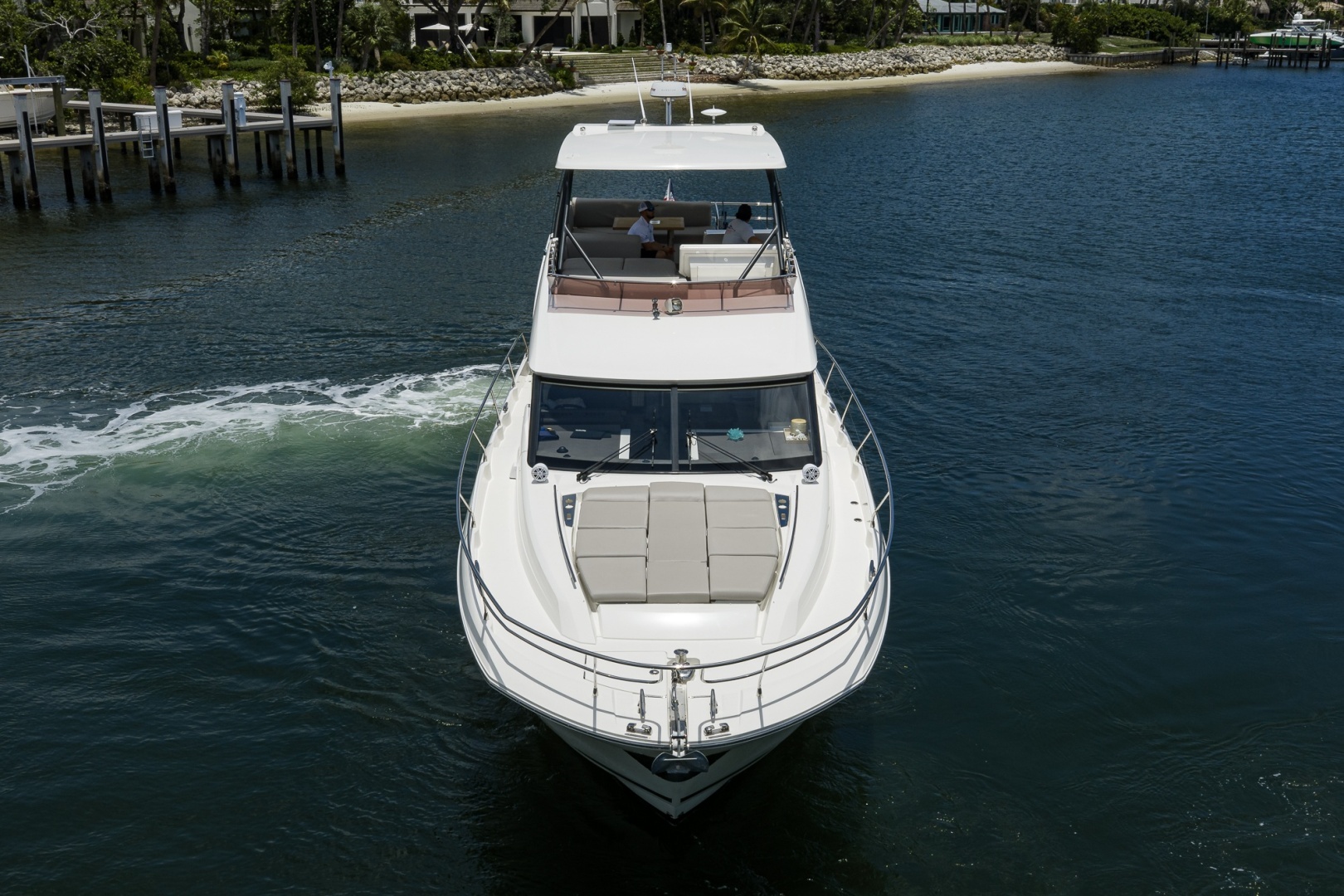 2021 Prestige 520 - Image 4