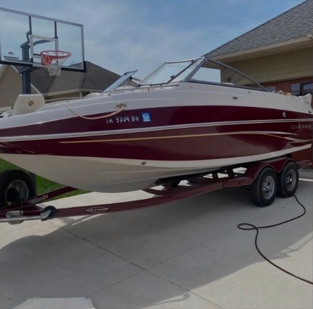 2011 Tahoe 228