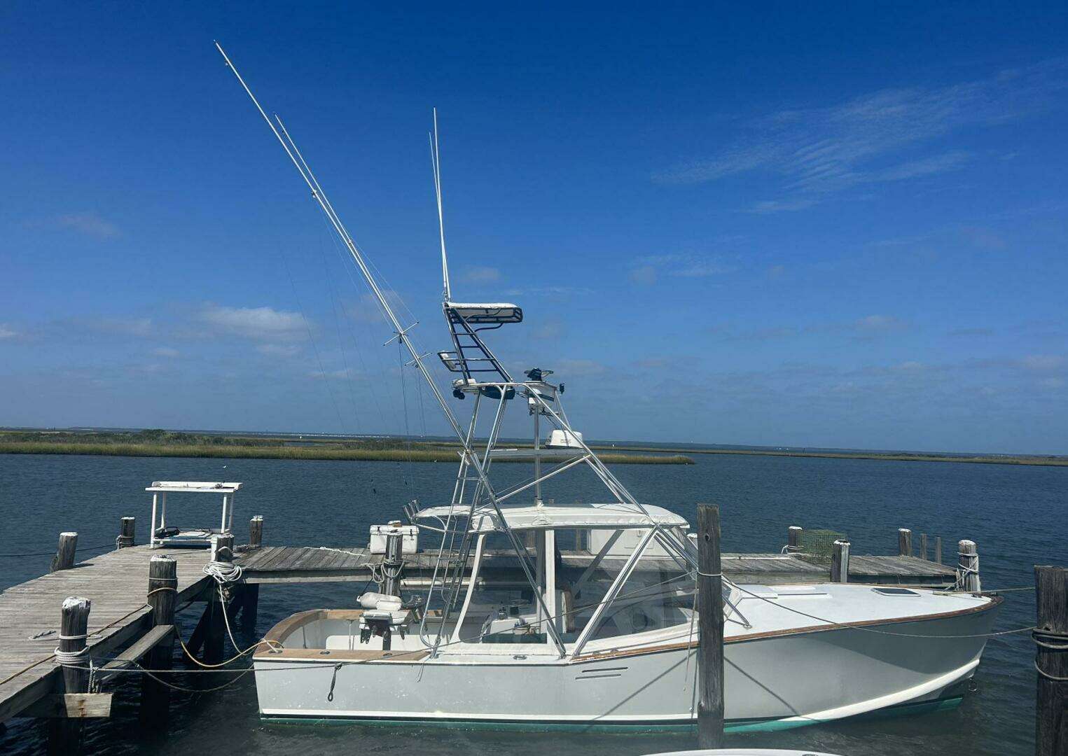 1987 Palm Beach 30 Express - Image 20