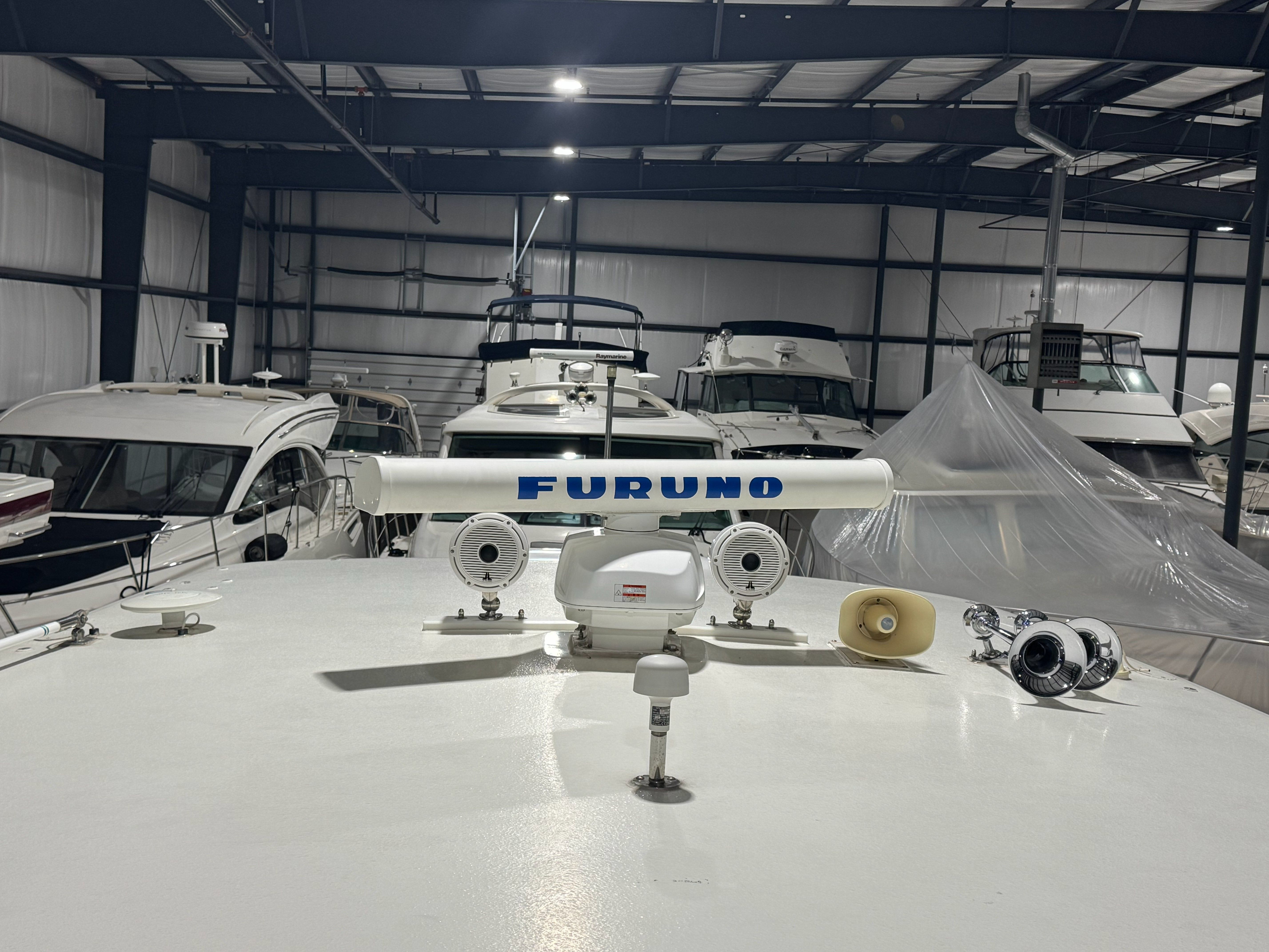 2003 Tiara Yachts 5000 Open - 35