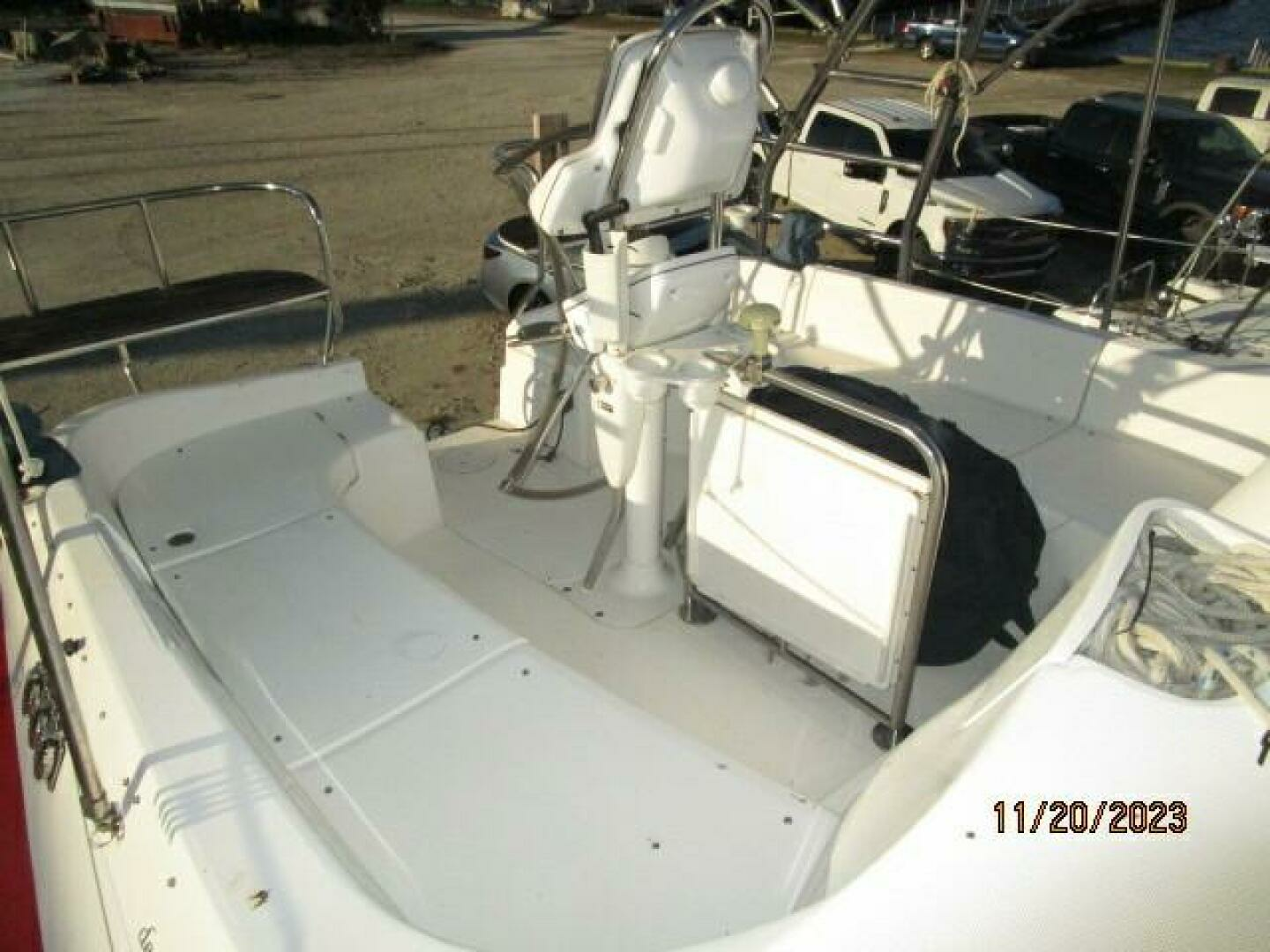 2008 Hunter H41 Deck Salon - Image 22