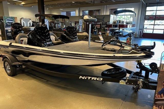 2026 Nitro Z17